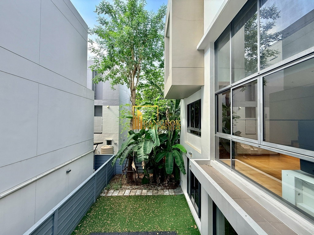 รูป Parc Priva | Beautiful Luxury House For Rent in Ratchada Area - BR27729SH - รูปที่ 20/56
