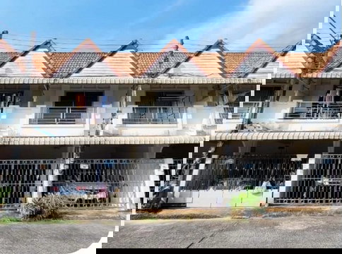 BP00295 ขายทาวน์เฮ้าส์ หมู่บ้าน เจริญศิลป์ ตำบล มะขามเตี้ย อำเภอ เมืองสุราษฎร์ธานี จังหวัด สุราษฎร์ธานี