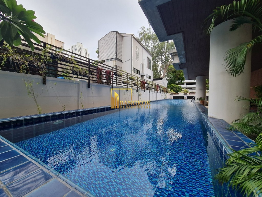 picture Baan Ananda | Remarkable 3 Bed Condo For Sale in Ekkamai - BR15650CD - 16/21