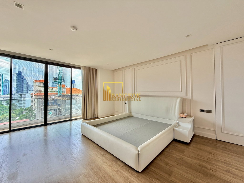 รูป Phatsana Gardens | Large 3 Bedroom Residence in Ekkamai - BR5954CD - รูปที่ 17/50
