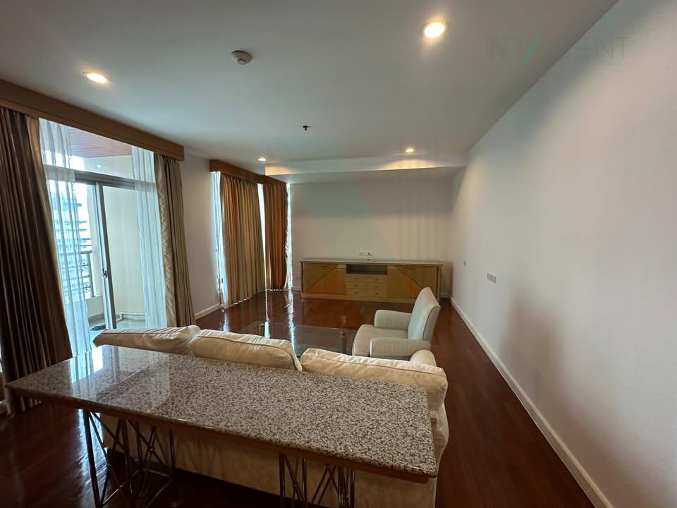 รูป 📌 ให้เช่าคอนโด แกรนด์ หลังสวน  อาคาร 1 ชั้น 21 3 ห้องนอน ขนาด 170 ตรม ใกล้ โรงเรียนมาแตร์เดอีวิทยาลัย - รูปที่ 2/8