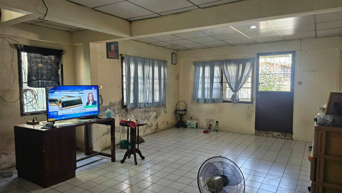 รูป ขายถูก บ้าน 2 ชั้น 35 ตรว. ใกล้สนามบินดอนเมือง - รูปที่ 7/15