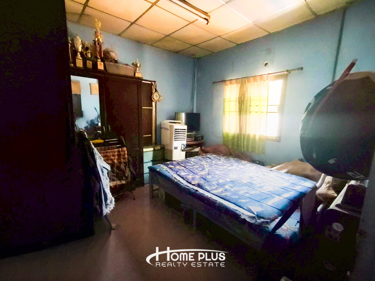 รูป ที่ดินพร้อมสิ่งปลูกสร้าง แปลงมุม เคหะร่มเกล้า 29 แยก 1-2 - รูปที่ 17/22