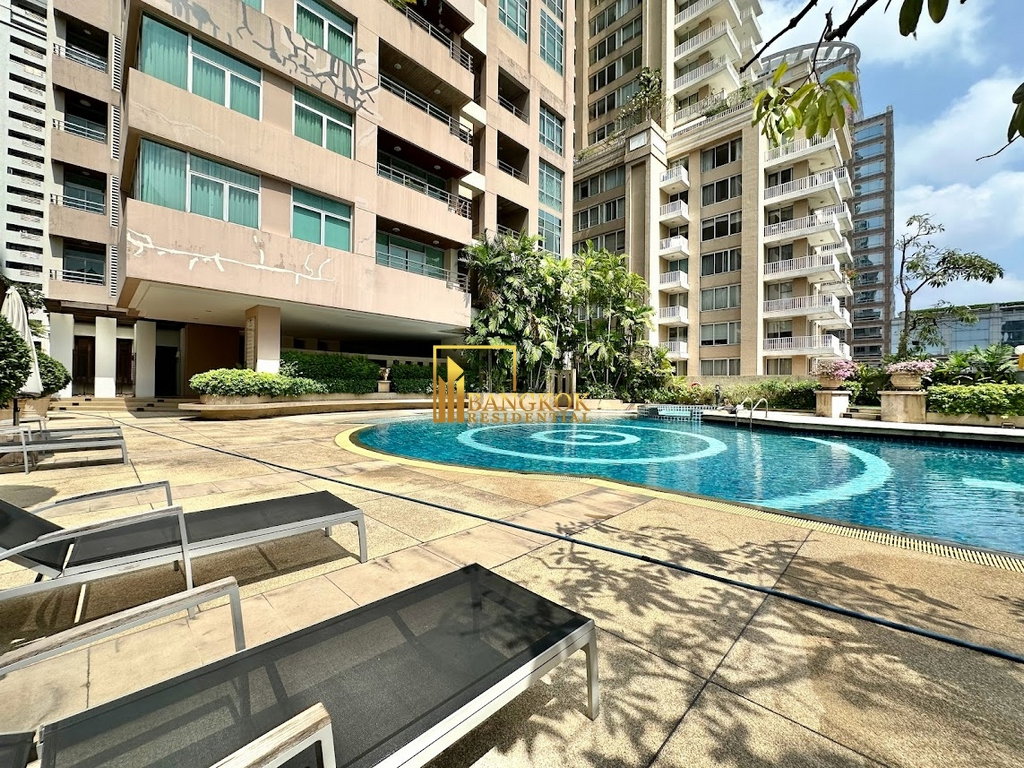 รูป Grand Langsuan | Renovated 3 Bedroom Condo in Prime Area - BR4069CD - รูปที่ 30/44