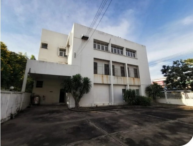 picture FOR SALE  OFFICE PROPERTY  12907000 BAHT. - 2/8