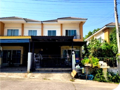 Houses for sale Eastern Seaboard Industrial Estate : FOR SALE  HOUSE PROPERTY  2137000 BAHT.