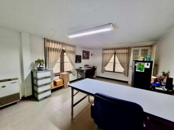 3-bed house for sale, 200 sqm, 94 sq wah, Mittraphap Village Srinakarin 38
