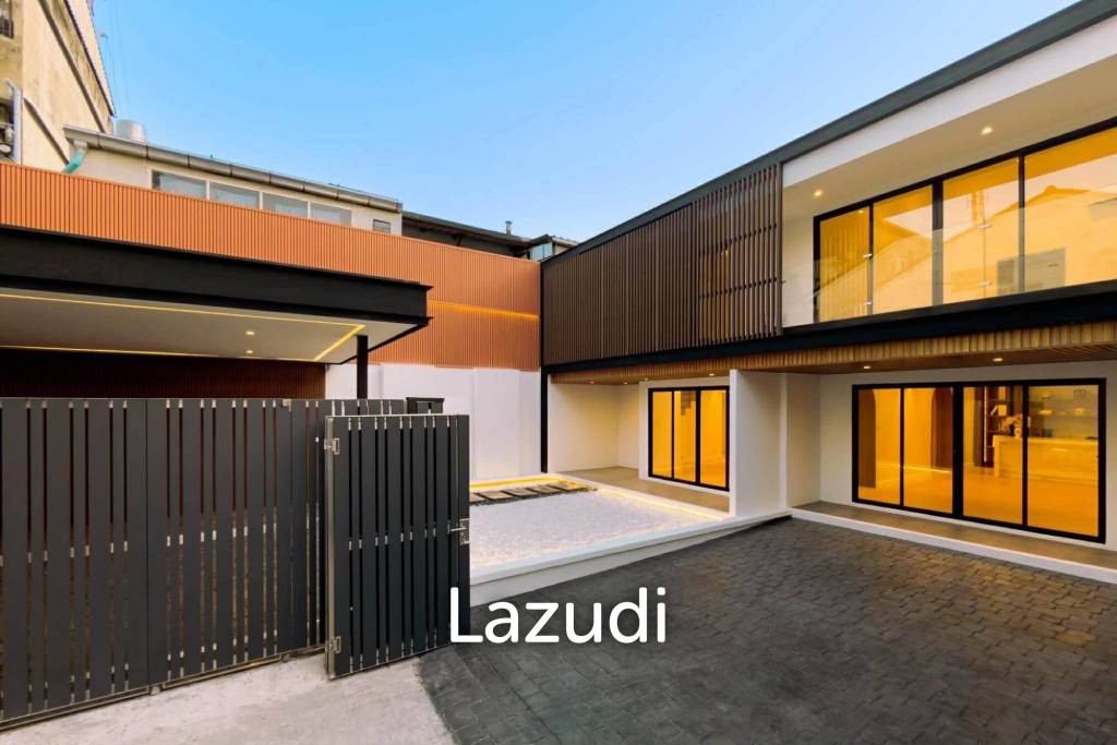picture 4 Bed Detached House For Sale in Sukhumvit 81 - 2/19