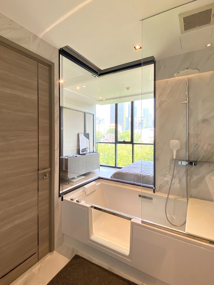 รูป Rare Unit! The Room สุขุมวิท 38 ใกล้ BTS ทองหล่อ, Modern Luxury Room ขนาด 79.62 ตรม. ,ห้องสวยมาก Fully furnished พร้อมเข้าอยู่ - รูปที่ 19/40