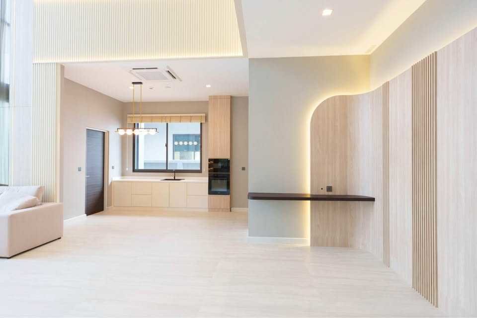 รูป LTHC15043 -Luxury House Home Lift for Rent Phra Khanong | Family Living Best Value | Near BTS Phra Khanong | 400,000 THB - รูปที่ 5/6