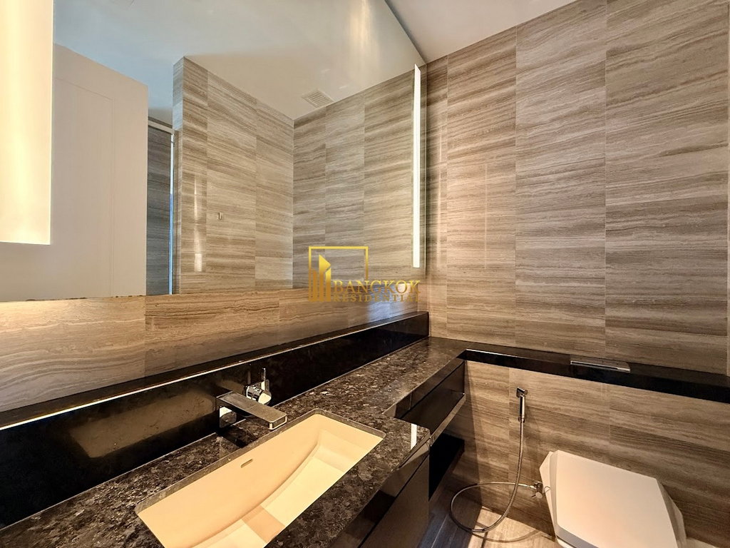 รูป Four Seasons Private Residences | Stunning 2 Bed Super Luxury Condo - BR12407CD - รูปที่ 20/35