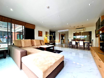 คอนโดให้เช่า : Baan Ananda | Very Spacious 2 Bed Condo For Rent in Ekkamai - BR15244CD