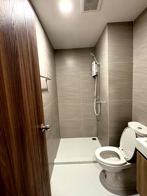 คอนโดให้เช่า : ใกล้ MRT ห้วยขวาง 📢 Line id : @085pucam 🎯 YKP Rental Condo