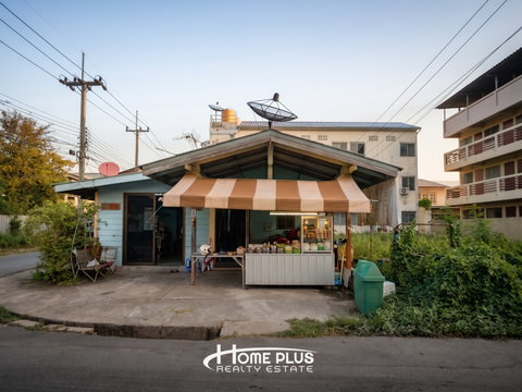 ที่ดินพร้อมสิ่งปลูกสร้าง แปลงมุม เคหะร่มเกล้า 29 แยก 1-2