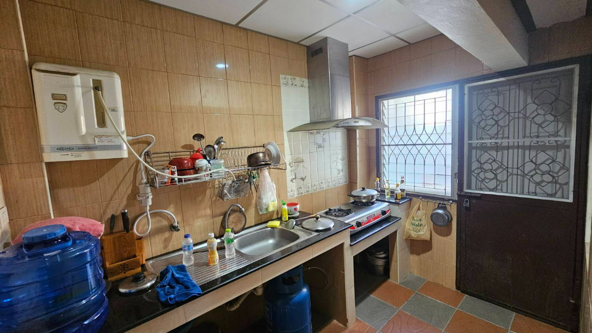 รูป ขายถูก บ้าน 2 ชั้น 35 ตรว. ใกล้สนามบินดอนเมือง - รูปที่ 9/15