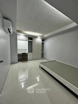 2-BR Condo at Waterford Sukhumvit 50 Condominium near BTS On Nut (ID 2816270)