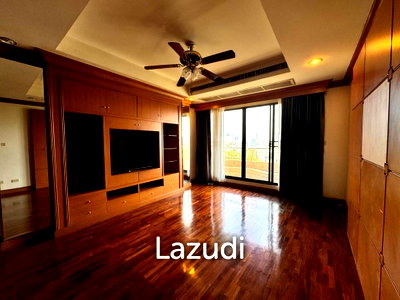 ขายคอนโด : 2 Beds 2 Baths 118.84 SQ.M  Supreme Ville