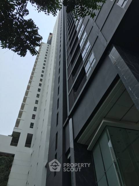 รูป คอนโด 1-ห้องนอน ที่ เอช คิว ทองหล่อ ใกล้ BTS ทองหล่อ (ID 510534) - รูปที่ 2/15