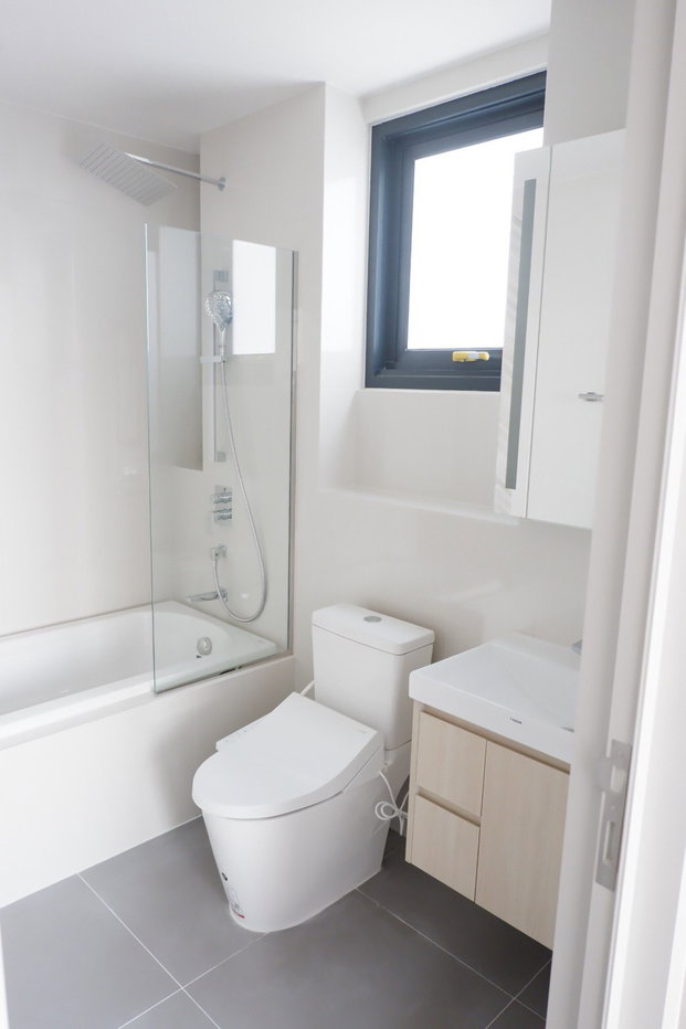 รูป CD290/ปล่อยเช่า Oka Haus สุขุมวิท 36 ห้องใหญ่ 2 ห้องนอน ชั้นสูง (ชั้น 33) วิวเมืองสวย พร้อมเข้าอยู่ - รูปที่ 5/8