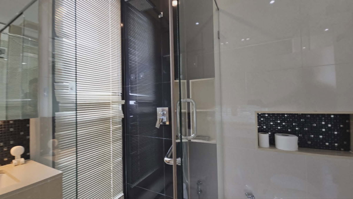 picture The Address Sukhumvit 28 for Rent, BTS Phrom Phong  2b 2b - 3/16