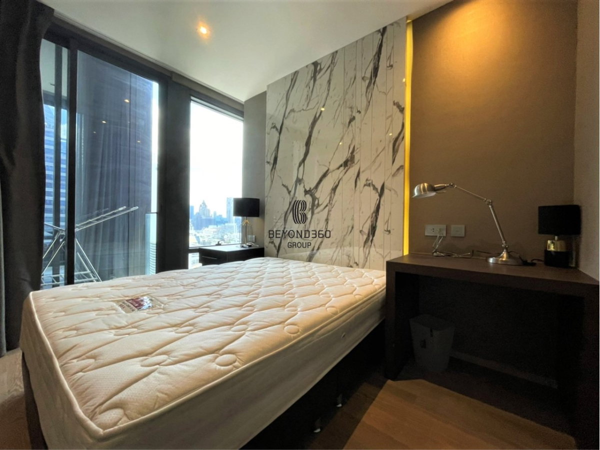 picture Ashton Silom   🌟PN-00005041🌟 - 9/19