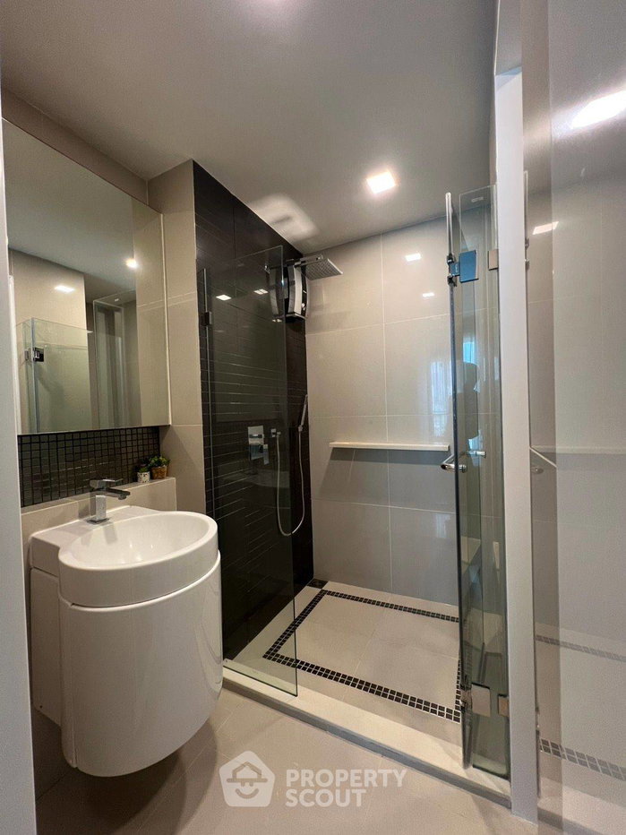 รูป คอนโด 1-ห้องนอน ที่ ริธึ่ม สาทร ใกล้ BTS สะพานตากสิน (ID 592471) - รูปที่ 7/14