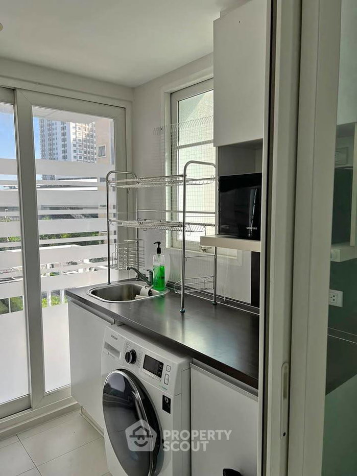 รูป คอนโด 1-ห้องนอน ที่ เดอะ แบงค็อค สาทร-ตากสิน คอนโดมิเนียม ใกล้ BTS กรุงธนบุรี (ID 2816112) - รูปที่ 1/7
