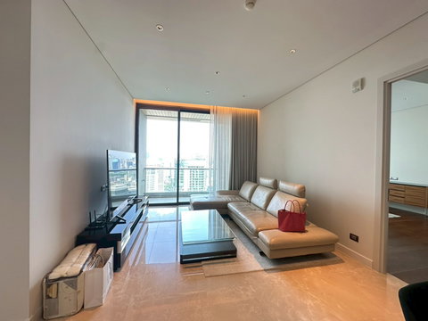 +++Urgent rent+++ Sindhorn Residence** 2 bedrooms, size 117 sq m.