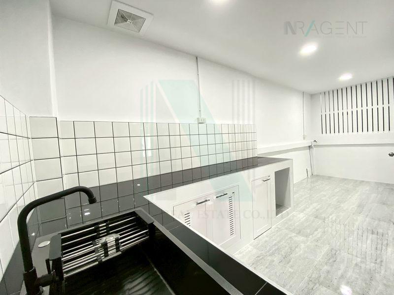 รูป ขายทาวน์เฮาส์ โครงการ บ้านหงส์ประยูร 3 2 ชั้น 4 ห้องนอน 2 ห้องน้ำ - รูปที่ 6/8