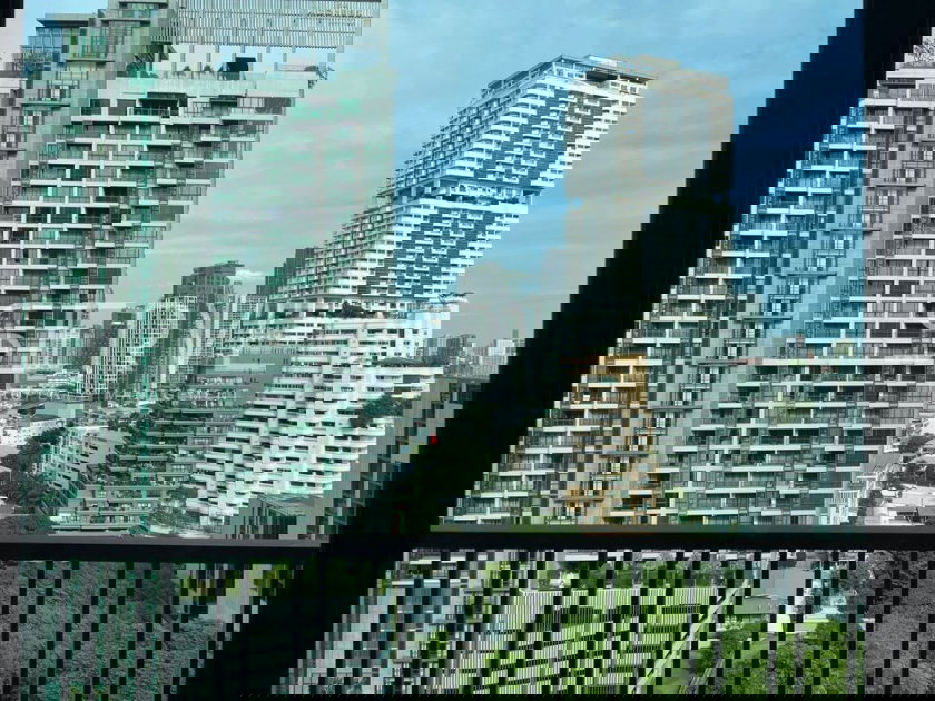 รูป 11.9 MB - 2  นอน 2 น้ำ มีอ่าง ห้องกว้าง บนทำเลดีๆ ใกล้ BTS พร้อมพงษ์ 200 ม. และห้างสุดหรู ที่คอนโด Noble Refine / ขายคอนโด - รูปที่ 10/10