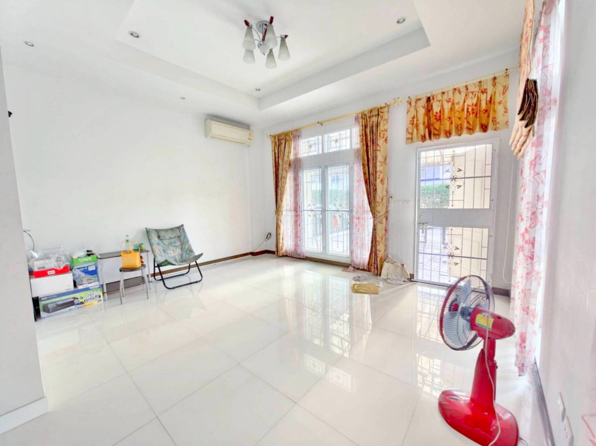 รูป ขายทาวน์โฮม3ชั้น ลาดพร้าว 101 หมู่บ้านศิรินโฮม หลังมุม พื้นที่28.1ตรว.เพียงแค่4.7ล้าน ใกล้รถไฟฟ้าสายสีเหลือง-สถานีลาดพร้าว 101  - รูปที่ 14/22