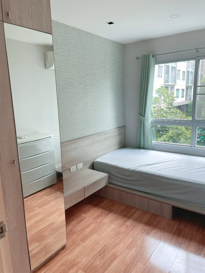 รูป [เช่า 2 นอน วิวสระสวย! P-49430] ลุมพินี วิลล์ สุขุมวิท 76-แบริ่ง 2 สำโรงเหนือ 085-592-2897 Line: @easythaihome - รูปที่ 1/10