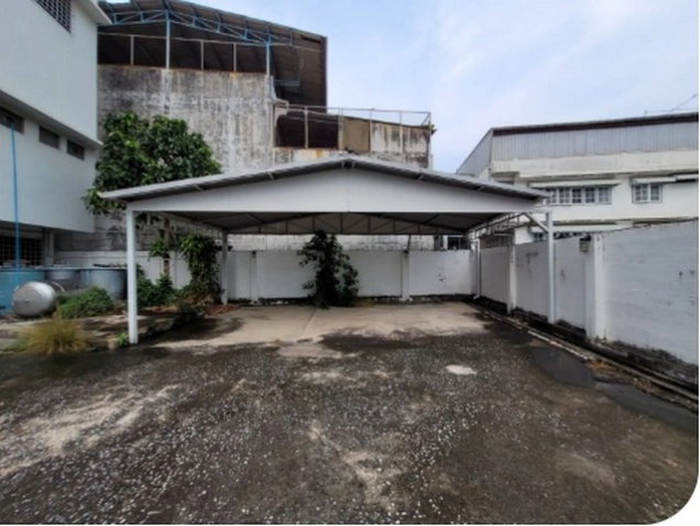 picture FOR SALE  OFFICE PROPERTY  17366000 BAHT. - 3/8