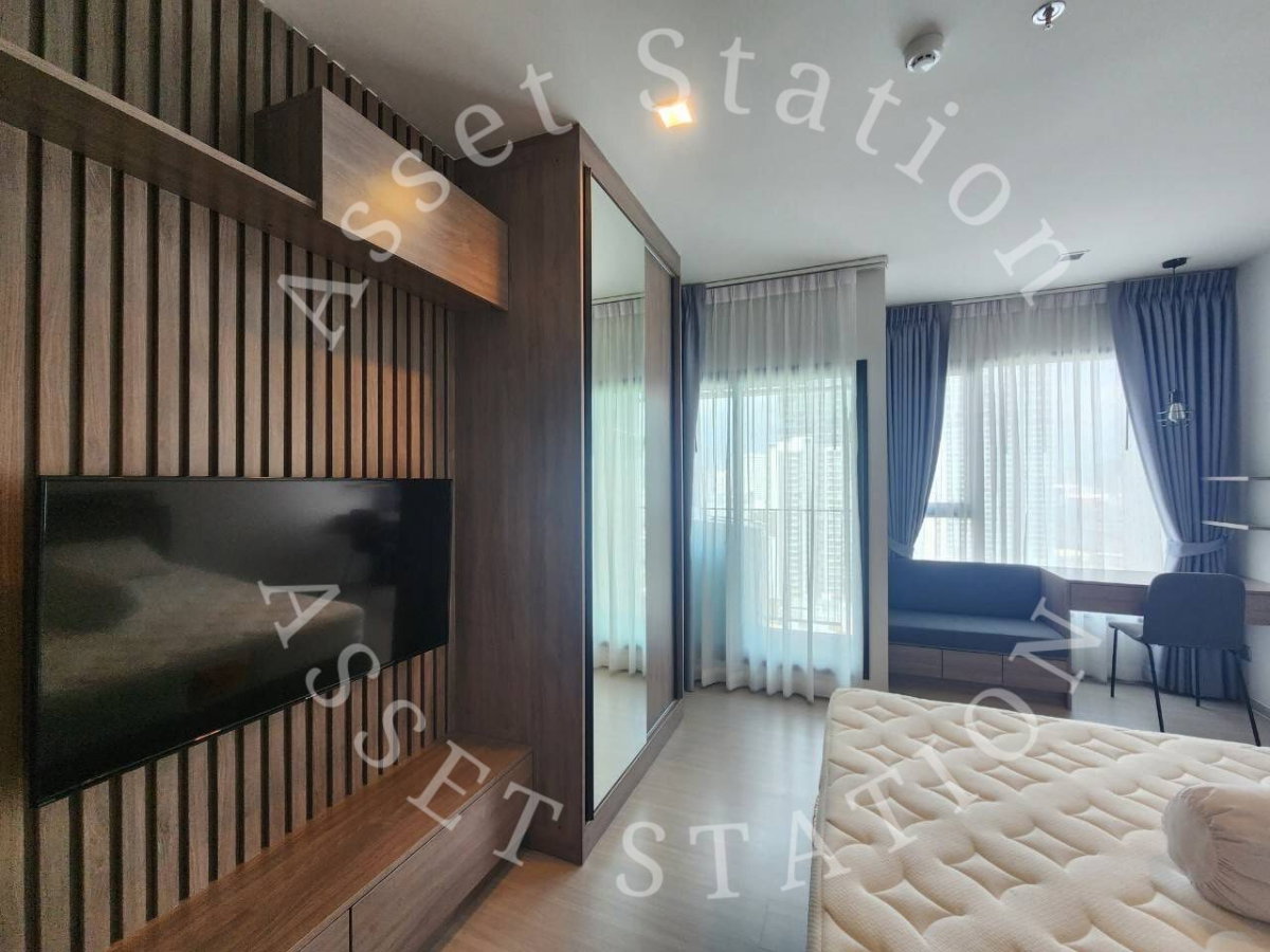 รูป 🔥 ปล่อยเช่า Life Asoke – Rama 9 ห้องสวย วิวเมือง ใกล้ MRT เพียงไม่กี่ก้าว! - รูปที่ 3/5