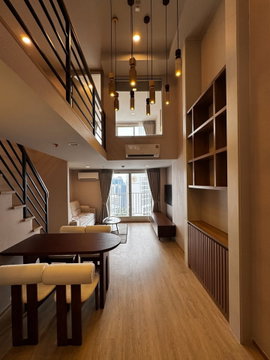 RS5858 Modern Loft Duplex Condo for Rent, Culture Chula, near BTS Sala Daeng
