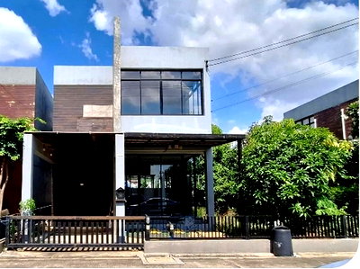 Houses for sale Bangkok : FOR SALE  HOUSE PROPERTY  3006000 BAHT.