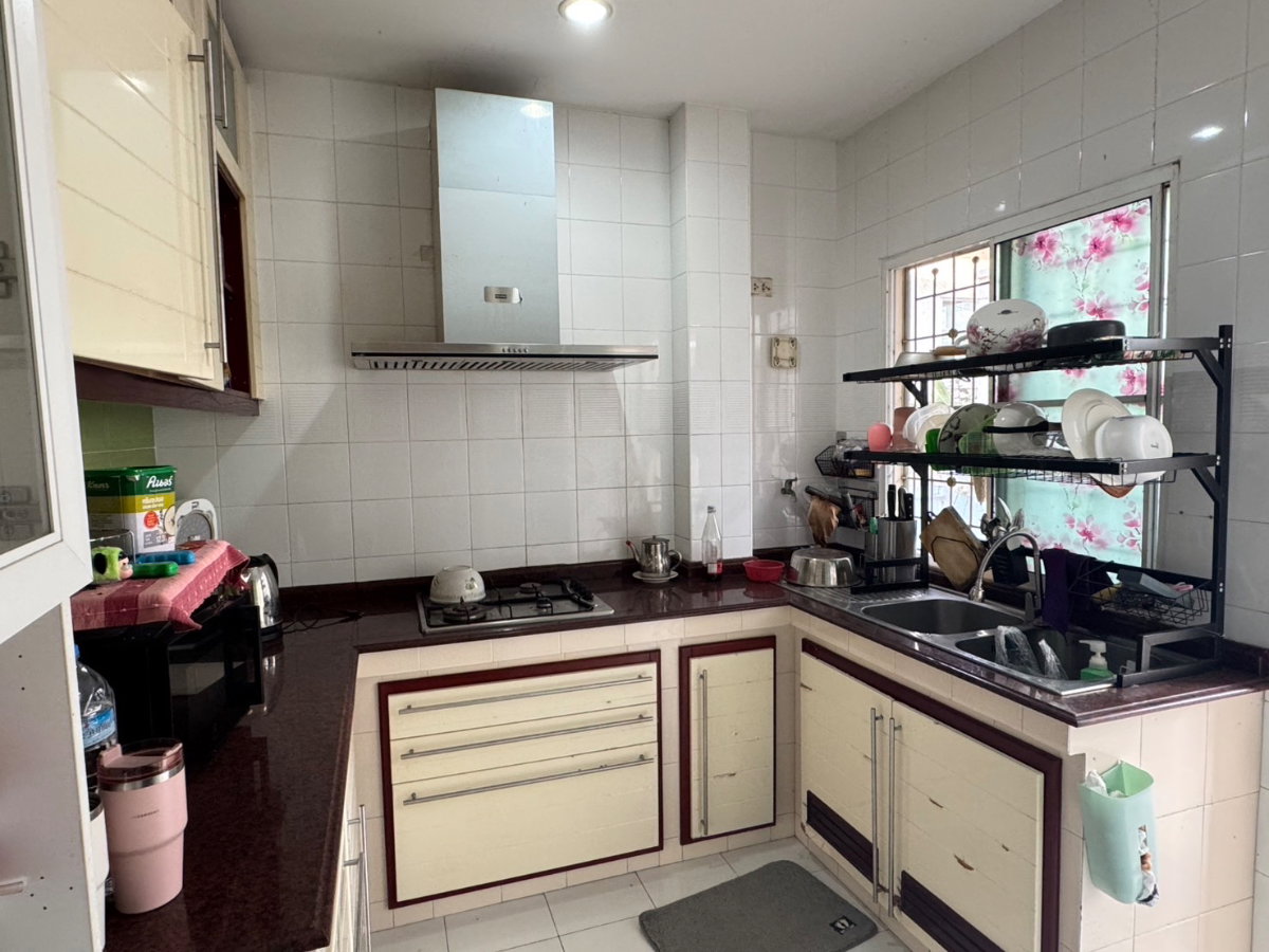 รูป ขายบ้านมือสอง ด่วน‼️   📍หมู่บ้านเรือนหลวงพาร์ควิลล์ ซอยมังกร-นาคดี  จาก 4.9 ลบ. เหลือ 4.7 ลบ. 😍😍 - รูปที่ 4/12