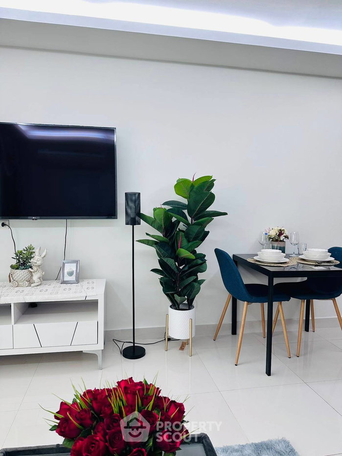 รูป คอนโด 2-ห้องนอน ที่ คลับ รอยัล ใกล้ ปราสาทสัจธรรม (ID 2080881) - รูปที่ 3/13