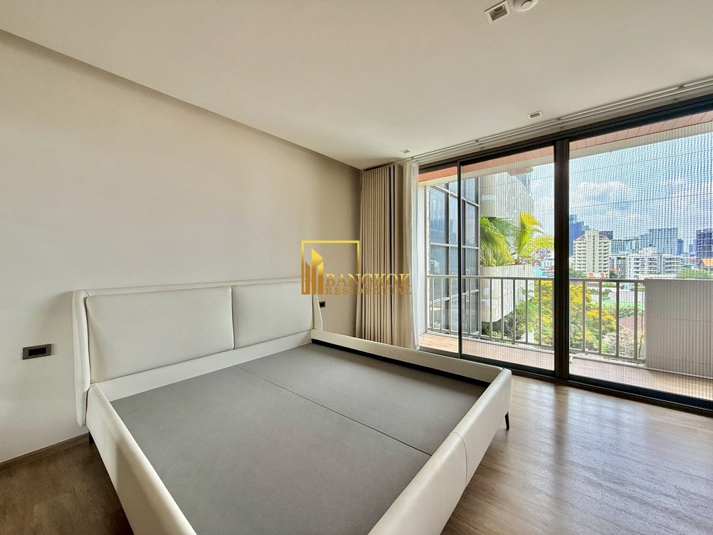 รูป Phatsana Gardens | Large 3 Bedroom Residence in Ekkamai - BR5954CD - รูปที่ 30/50
