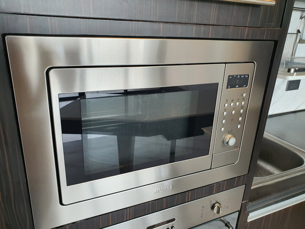 รูป สูงที่สุดในลาดพร้าว คอนโดหรู 51.9 ตรม. ชั้น 44, วิวเหนือทุกตึก จับจองด่วน, ดิ อิสสระ ลาดพร้าว, เดินเพียง 400 เมตร. ถึง MRT ลาดพร้าว, Rare Unit ทำเลทอง - รูปที่ 14/45