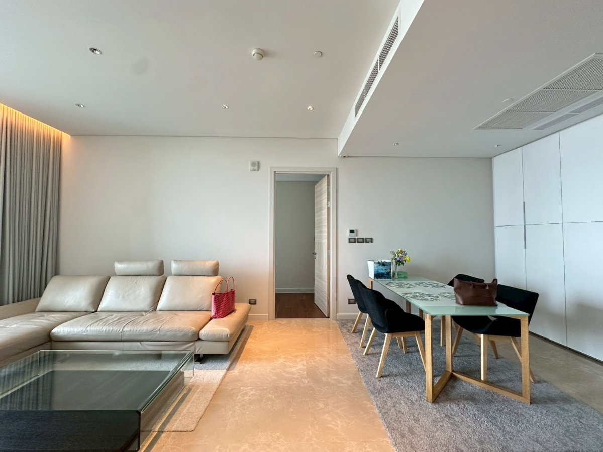 รูป +++เช่าด่วน+++ Sindhorn Residence** 2 ห้องนอน ขนาด 117 ตร.ม. - รูปที่ 8/16