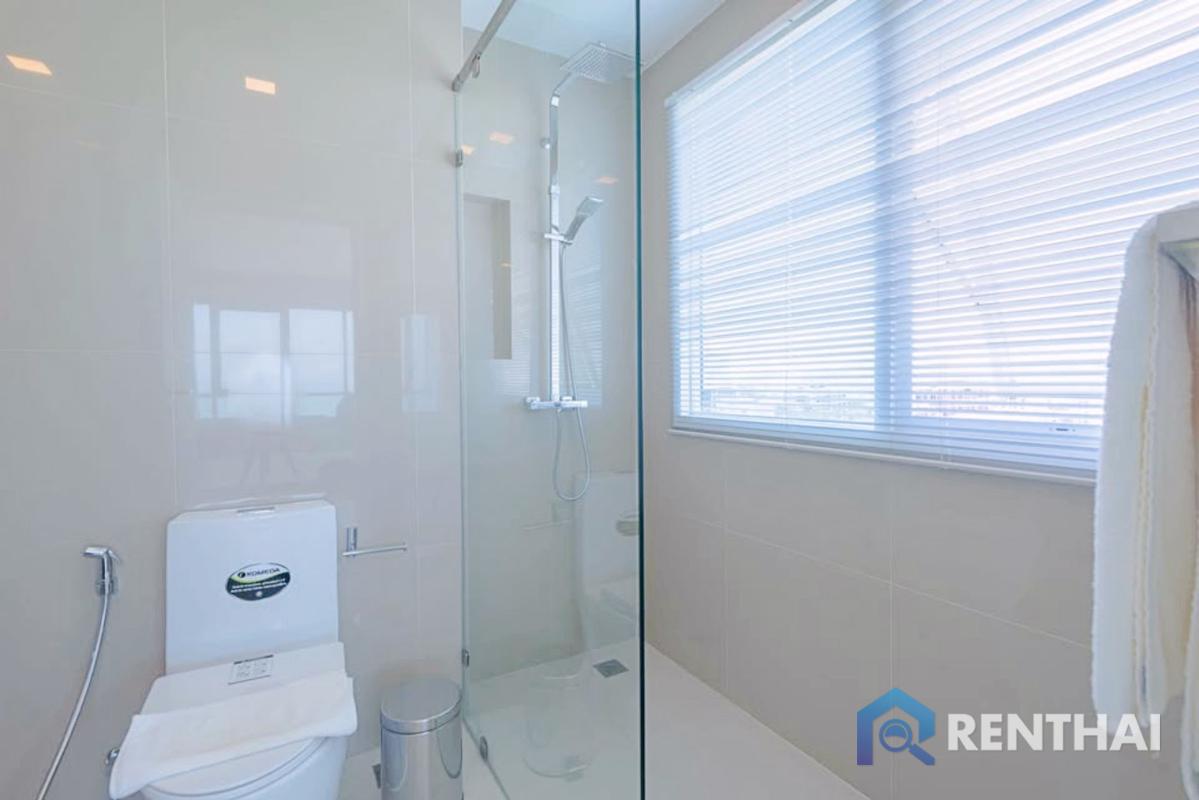 รูป คอนโดมุมวิวทะเล สำหรับขายที่ One Tower Condominium - รูปที่ 6/22