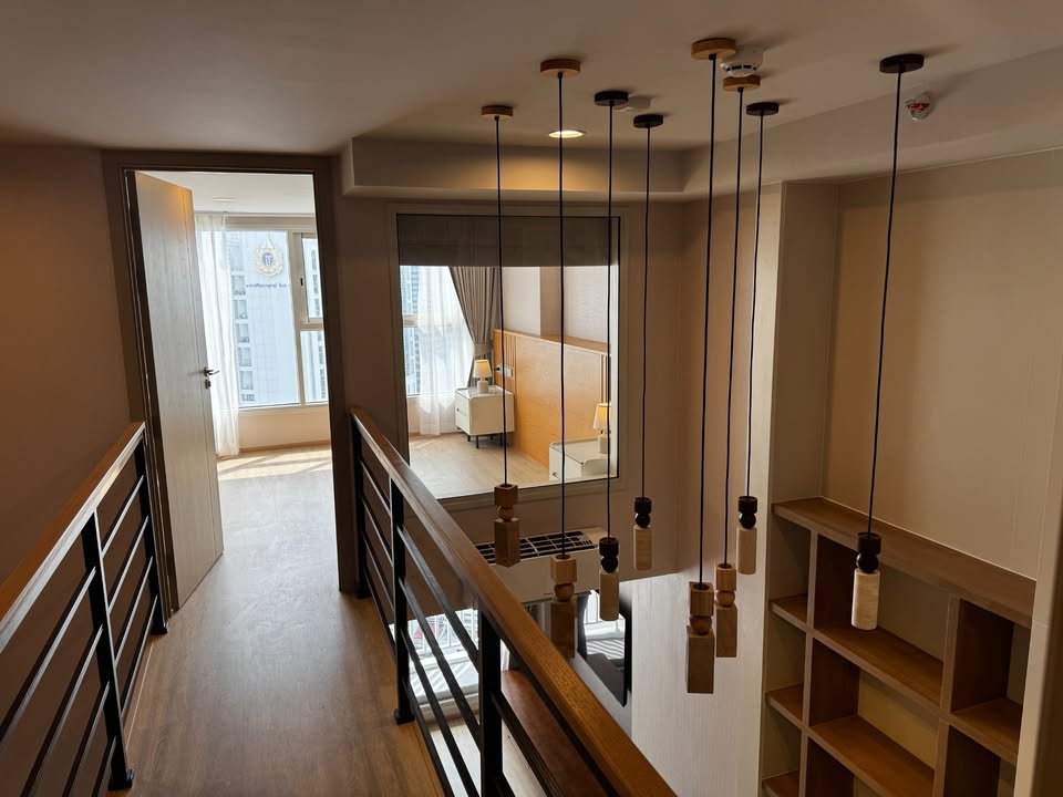 รูป RS5858 ให้เช่า Modern Loft Duplex คอนโด Culture Chula ใกล้  BTS ศาลาแดง - รูปที่ 4/13