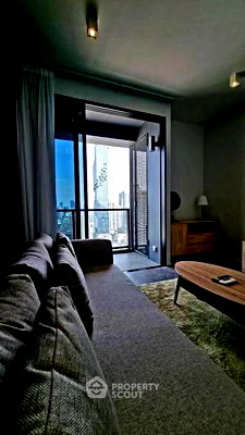 Condos for sale : 2-BR Condo at The Lofts Silom near BTS Surasak (ID 2817356)