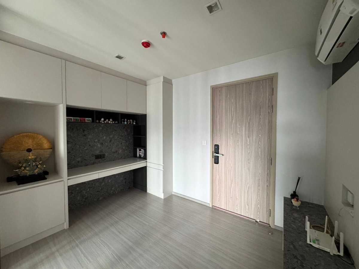 รูป 🔥 ขาย คอนโด  Life Sathorn Sierra (ไลฟ์ สาทร เซียร่า)  ชั้นสูง วิวสระ แต่งบิ้วอินครบ ใกล้ BTS ตลาดพลู เพียง 150 เมตร - รูปที่ 20/25