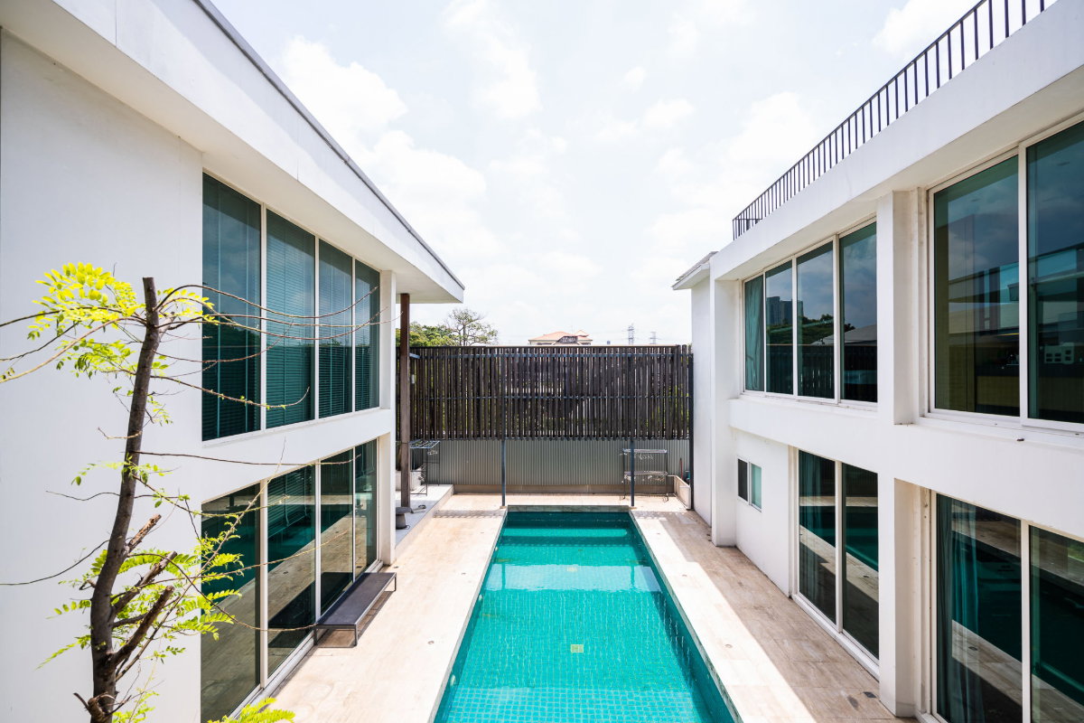 รูป ขายบ้านบางนา พร้อมสระว่ายน้ำ ใกล้ Mega บางนา - รูปที่ 3/66