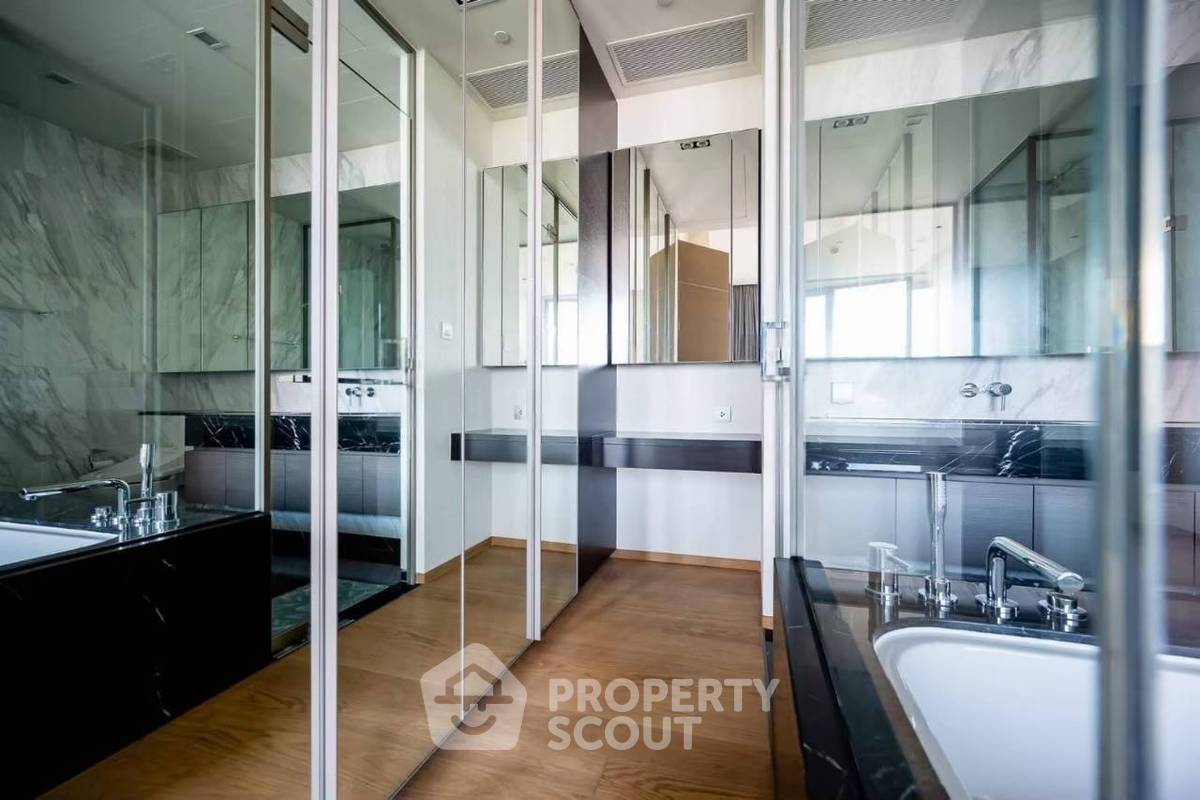 รูป คอนโด 1-ห้องนอน ที่ ศาลาแดง วัน ใกล้ MRT สีลม (ID 2746339) - รูปที่ 5/7