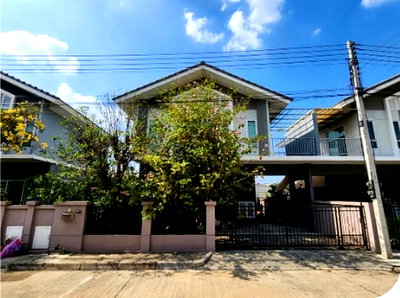 บ้านเดี่ยว ปทุมธานี : BB13670 ขายบ้านแฝด หมู่บ้าน เพอร์เฟค พาร์ค รังสิต 2 ตำบล สวนพริกไทย อำเภอ เมืองปทุมธานี จังหวัด ปทุมธานี