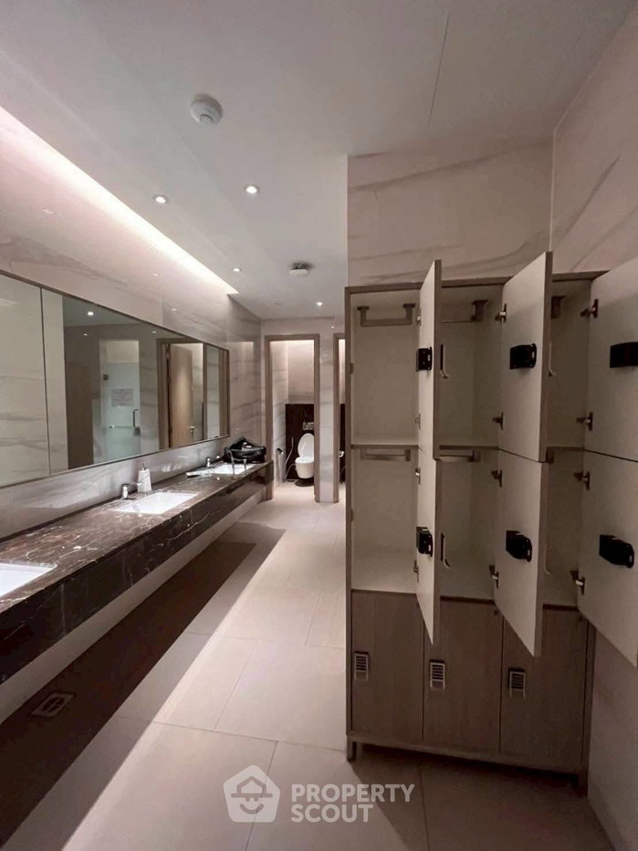 รูป คอนโด 1-ห้องนอน ที่ แมกโนเลียส์ วอเตอร์ฟรอนท์ เรสซิเดนซ์ ใกล้ BTS สะพานตากสิน (ID 2810663) - รูปที่ 9/17