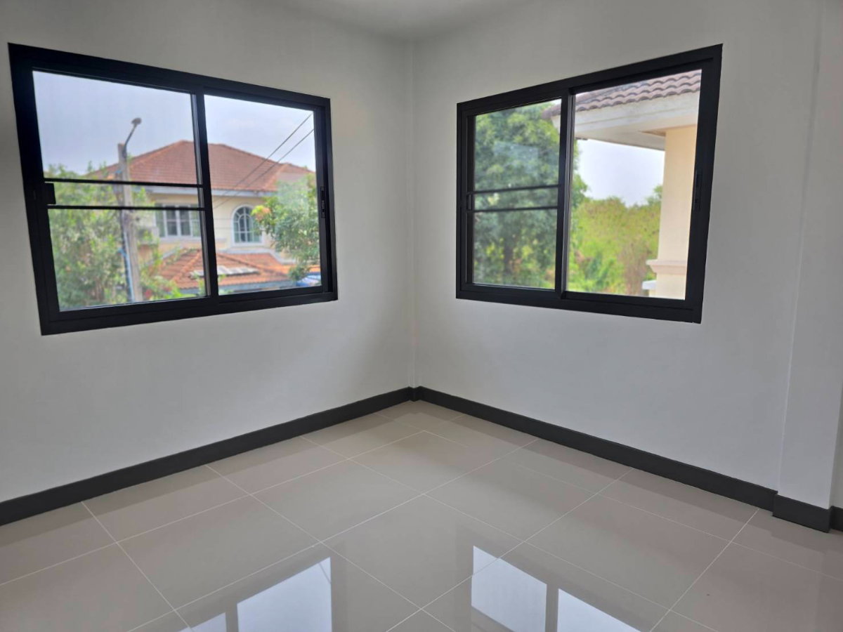 รูป หมู่บ้านชัยพฤกษ์ 1 (สุวินทวงศ์-คุ้มเกล้า) " แลนด์ แอนด์ เฮ้าส์ " บ้านสวยพร้อมอยู่! รีโนเวทใหม่ทั้งหลัง สไตล์โมเดิร์น - รูปที่ 30/39